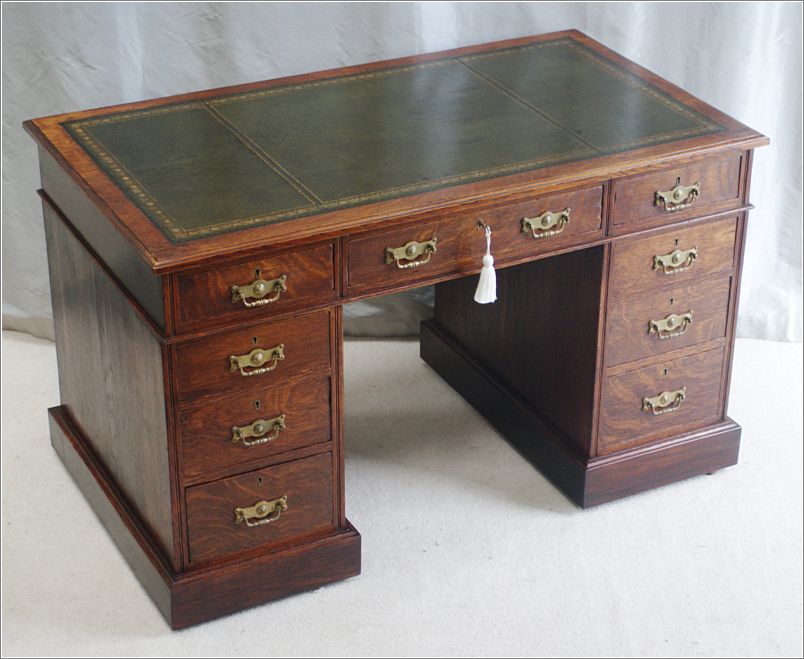 2044 Antique Small Oak Pedestal Desk (1)